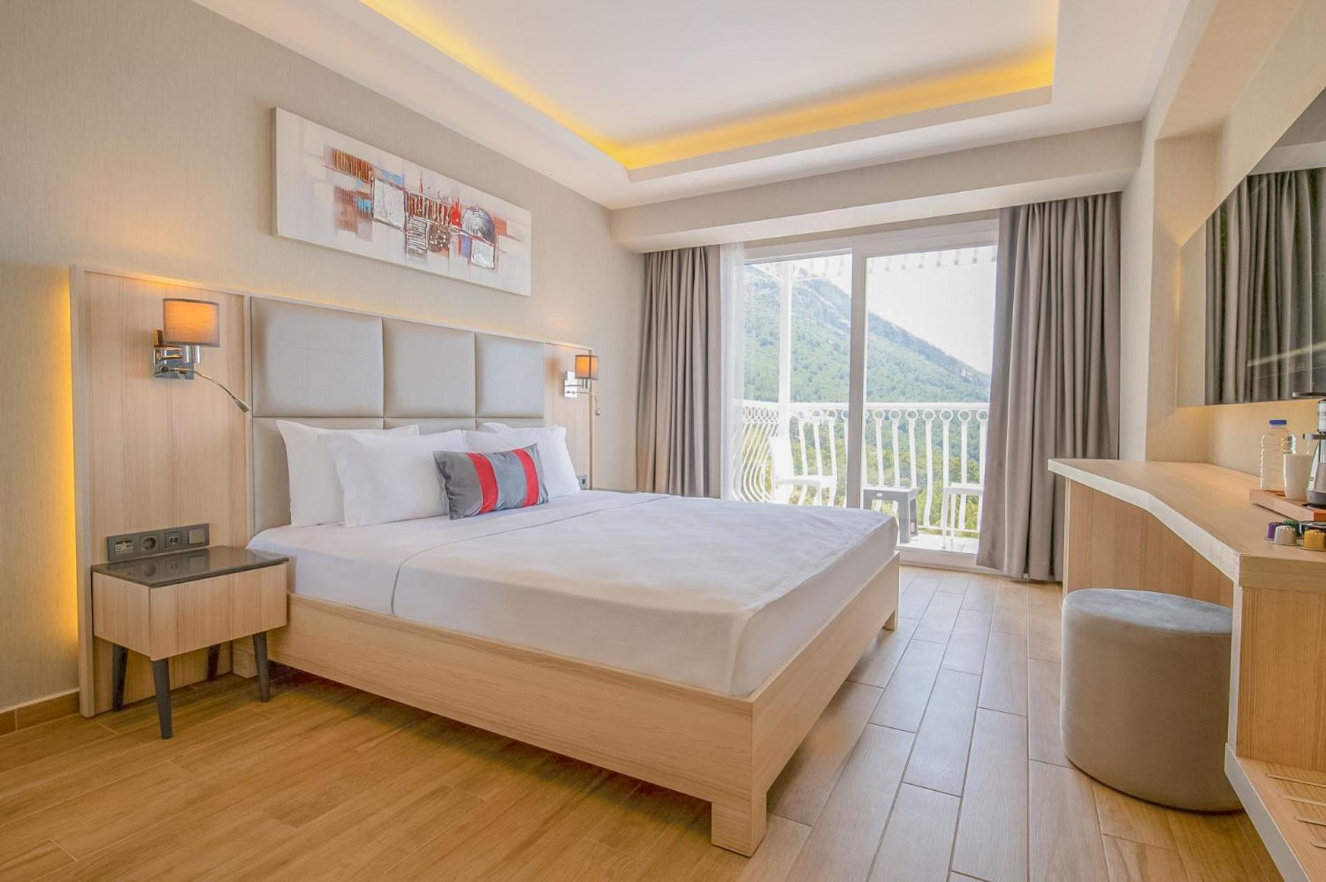 Ramada By Wyndham Fethiye Oludeniz Adult Only Hotell Eksteriør bilde