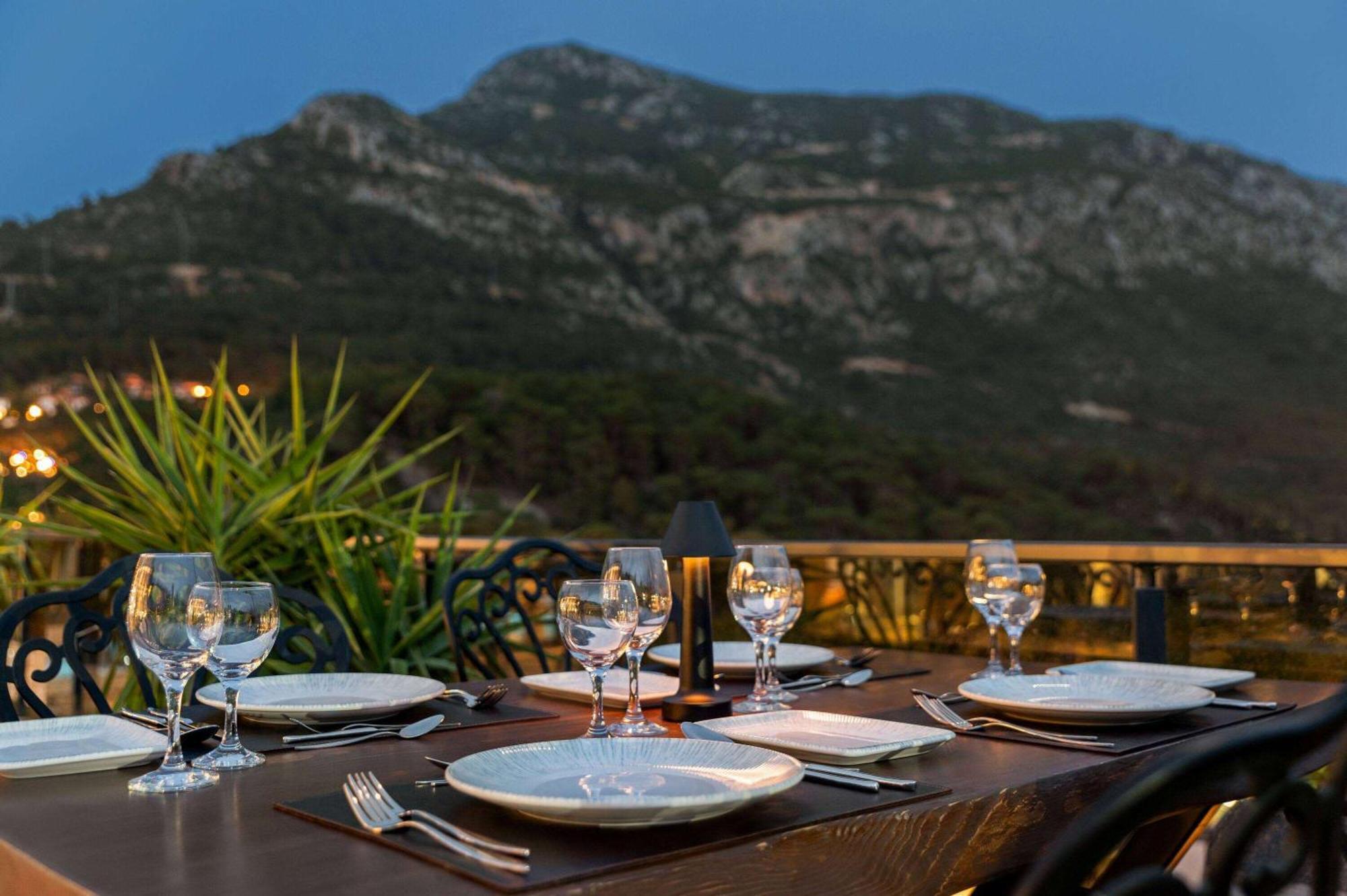 Ramada By Wyndham Fethiye Oludeniz Adult Only Hotell Eksteriør bilde