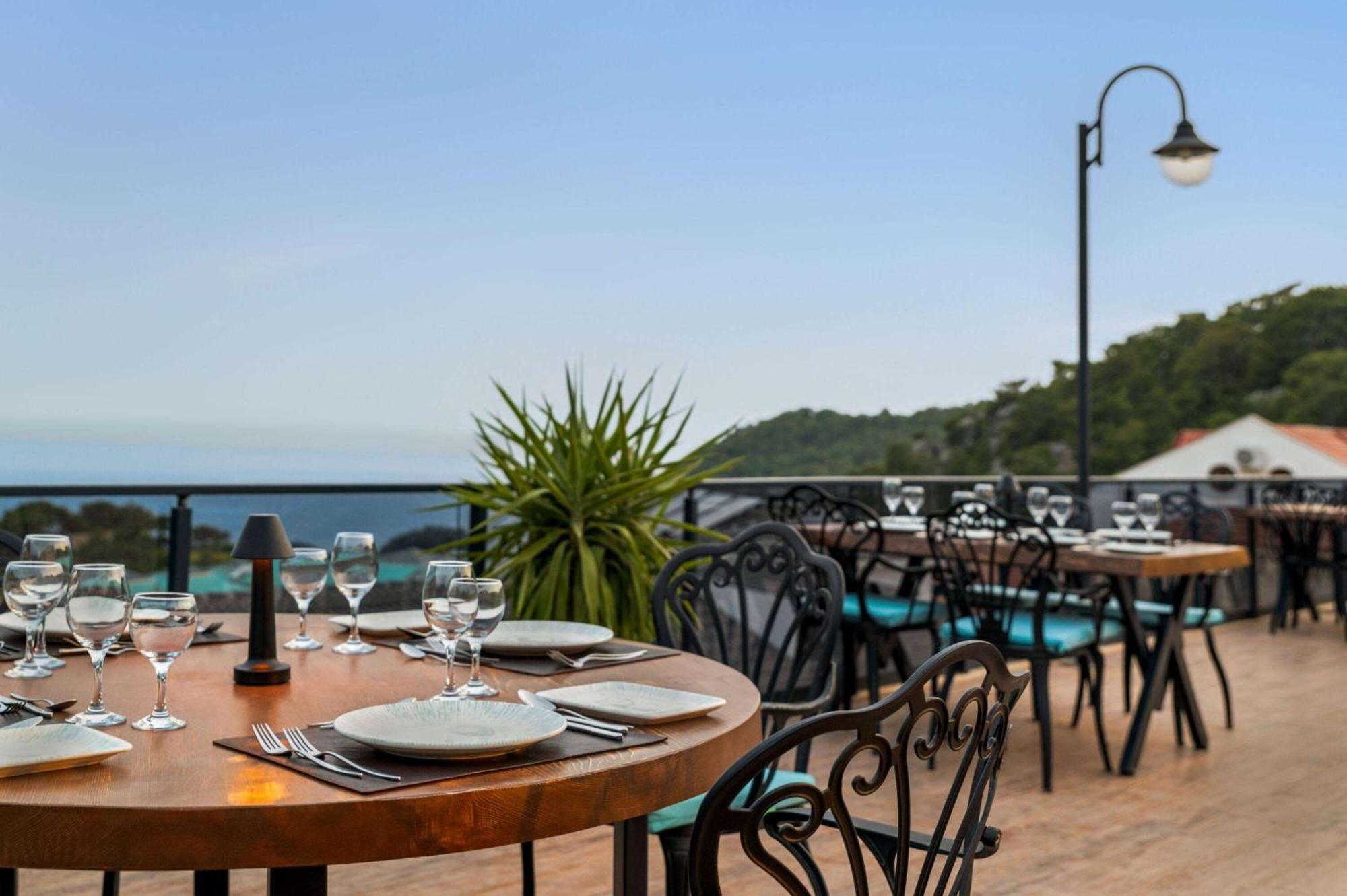 Ramada By Wyndham Fethiye Oludeniz Adult Only Hotell Eksteriør bilde